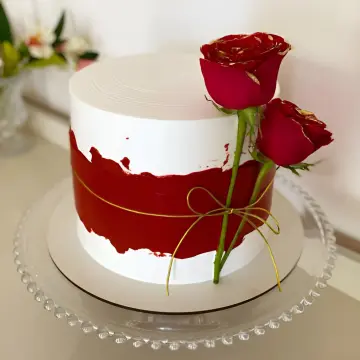 Elegant rose cake